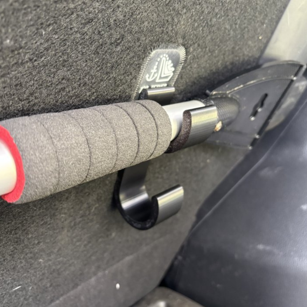 Dvojitý háček na kotvu isofix do kufru 2 ks